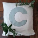 Kissen mit Buchstabe